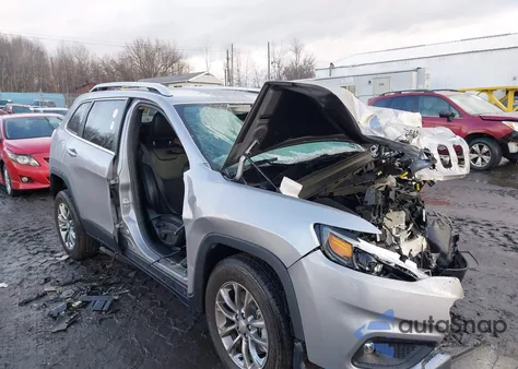 2020 Jeep Cherokee Latitude Plus 4X4 from USA, damaged, VIN 1C4PJMLB0LD604693